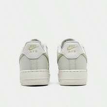 Nike Air Force 1 Low '07 Women's IB3881-001 | Classic, Comfortable - 米色 - 查看 5
