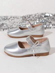 Simple Shiny Elegant Thin Bow Tie Girls' Silver Comfortable Dance Shoes, Suitable For Daily, School, Party, Wedding, Outdoor Gathering, Children's Casual Slip-On Round Toe Patent Leather Flat Shoes - Silver - View 16