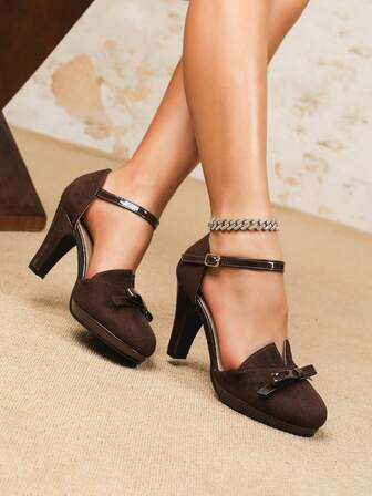 Zapatos de tacón alto para mujer con decoración de lazo, diseño de corte en V, calados, punta cerrada, hebilla, plataforma impermeable, ante marrón café vintage, zapatos cómodos de tacón grueso, versátiles para primavera/otoño