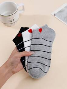 3/6 Pack Women's Low-Cut Socks - Monochrome Stripes With Hearts At Cuff Lightweight & Breathable Comfort For Spring Summer Casual Everyday Wear