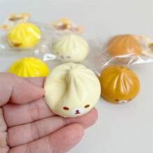 1个2026新款超柔软慢回弹泰迪熊面包，减压逼真PU面包吊坠，生日礼物，完美礼物，收藏展示，爱好，送礼佳品 - 彩色 - 查看 9