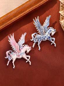 1枚欧美风格大胆神话胸针 - 3种颜色可选 | 童话3D珐琅仿动物带翼骏马胸针 | 男士服装及外套配饰