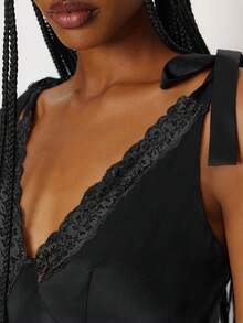 Women's Elegant Silk Satin Tank Top, Fashionable Sleeveless Glossy Blouse, Sophisticated High Neck Formal Office Shirt, Elegant Solid Color Evening Party Vest - 黑色 - 查看 5