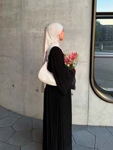 Chiffon Pleated Women's Robe, Suitable For Daily Wear, Spring, Summer, Autumn