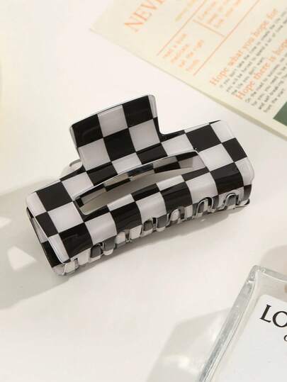 1pc Women's High-Quality Elegant Sweet Versatile Black & White Checkerboard Hollow Square Non-Slip Stylish Black Hair Claw, Hair Clip, Headpiece, Suitable For Holidays, Parties, Daily Use And Gifts Women Bandanas Winter Hair Accessories Women Claw Clip