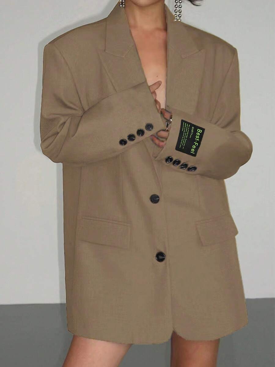 女款中長版輕量西裝外套，正式尖領設計，休閒時尚，優雅獨特，適合宴會、婚禮與節慶派對