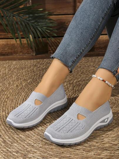 大码女式透气网面套脚休闲鞋，轻便软底舒适步行鞋，适合日常穿着，夏季