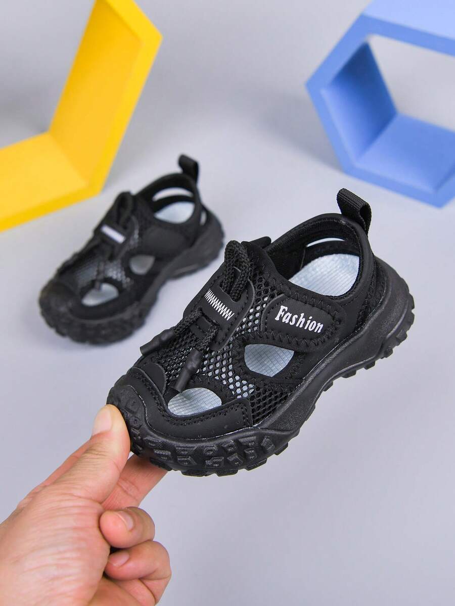 1 Pair Boys' New Beach Shoes, Summer PU Material Soft Sole Kindergarten Fashion Sandals - Black - View 1