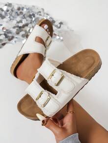 夏季新款舒适平底防滑沙滩凉鞋，休闲金属扣时尚百搭露趾厚底拖鞋