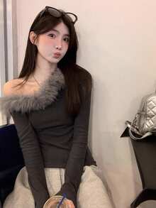 独特设计毛绒领斜肩长袖T恤，修身打底衫，女士春季款 - 灰色 - 查看 8