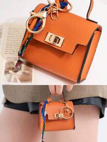 CHARM INFINITE 新款迷你口红、耳机、车钥匙扣挂件，创意可爱包包挂件，情人节送给妻子或女友的礼物 - 彩色 - 查看 4