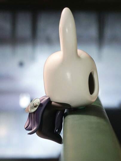 Figura coleccionable decorativa de Hollow Knight en posición acostada, mini/adjuntable, para teléfono/regalo/colección de adornos