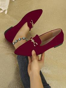 Women's Fashionable & Comfortable Burgundy Pointed Toe Loafers With Metallic Leopard Head Decor, Elegant Flat Shoes - Burgundy - View 3