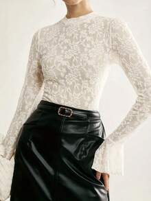 Women's Spring New Floral Lace T-Shirt, Hollow-Out Craftsmanship, Round Neck, Flare Sleeve, Elegant Undershirt/Outerwear - White - View 3