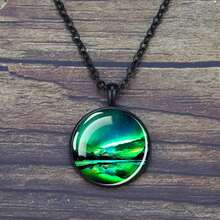 Northern Lights Creative Glow-In-The-Dark Glass Pendant Necklace