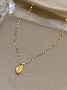 优雅金色爱心项链，小巧心形吊坠项链，刻有字母，生日、周年纪念日及日常佩戴的理想珠宝礼物，情人节礼物 - 彩色 - 查看 3