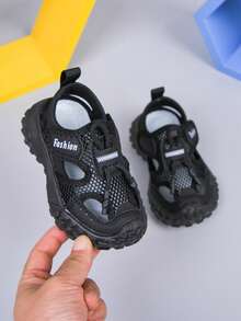 1双男童新款夏季沙滩鞋，PU材质软底时尚凉鞋，适合幼儿园穿着 - 黑色 - 查看 5