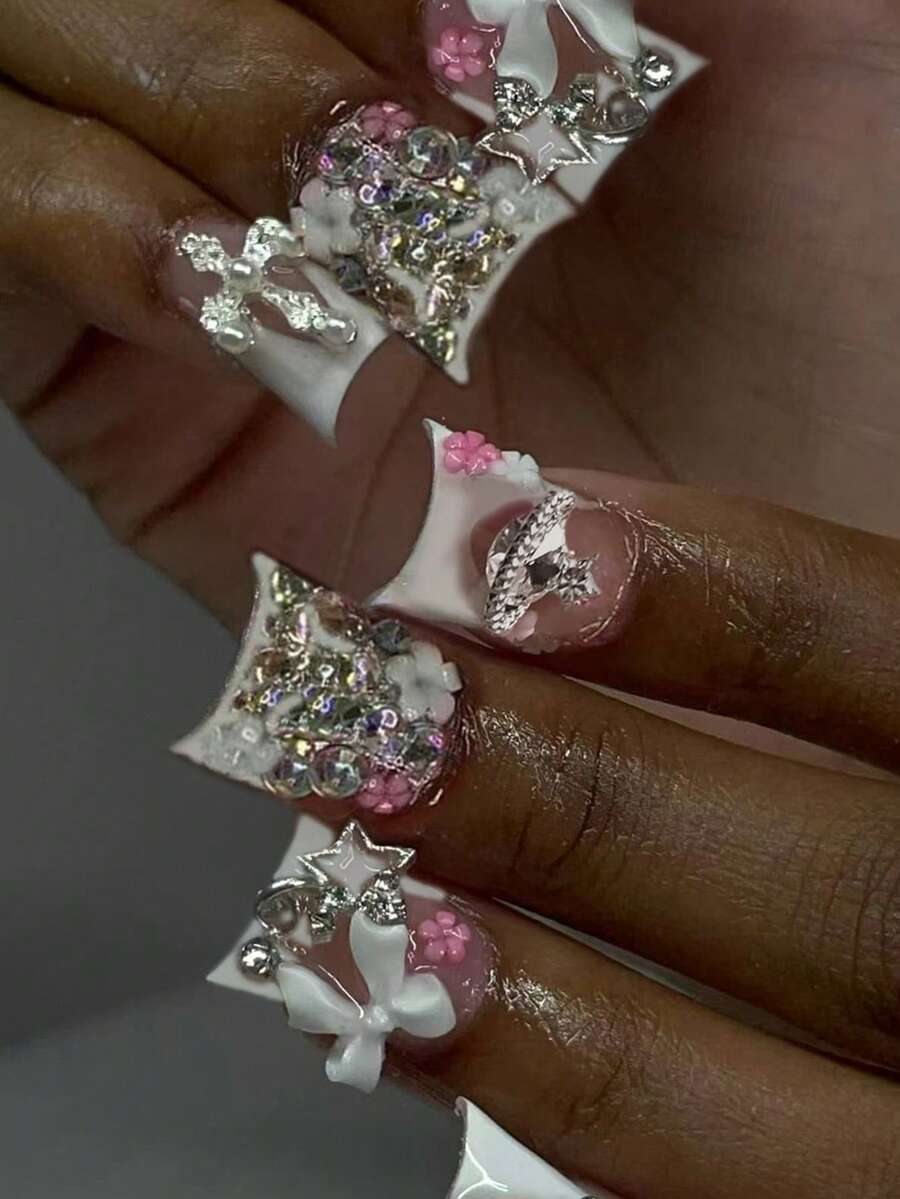 24片法式长款白色美甲贴纸，3D花瓣、十字架、星星装饰，镶嵌水钻，完美贴合亚克力假指甲，包含1瓶果冻胶和1把指甲锉，适合女性和女孩DIY、日常、节日派对等场合。 - 查看 1