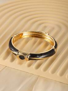 1件奢华复古彩色树脂粗手镯，适合女性，可用于夜店、办公室、日常和街头风格，是音乐节、嘉年华等场合的吸睛配饰，也是婚礼、情人节、母亲节、生日等节日送礼佳品。 - 手鐲 - 查看 13