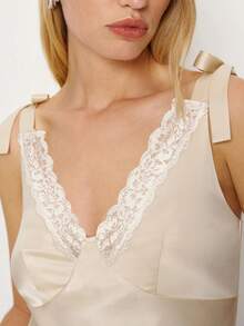 Women's Elegant Silk Satin Tank Top, Fashionable Sleeveless Glossy Blouse, Sophisticated High Neck Formal Office Shirt, Elegant Solid Color Evening Party Vest - 卡其色 - 查看 4