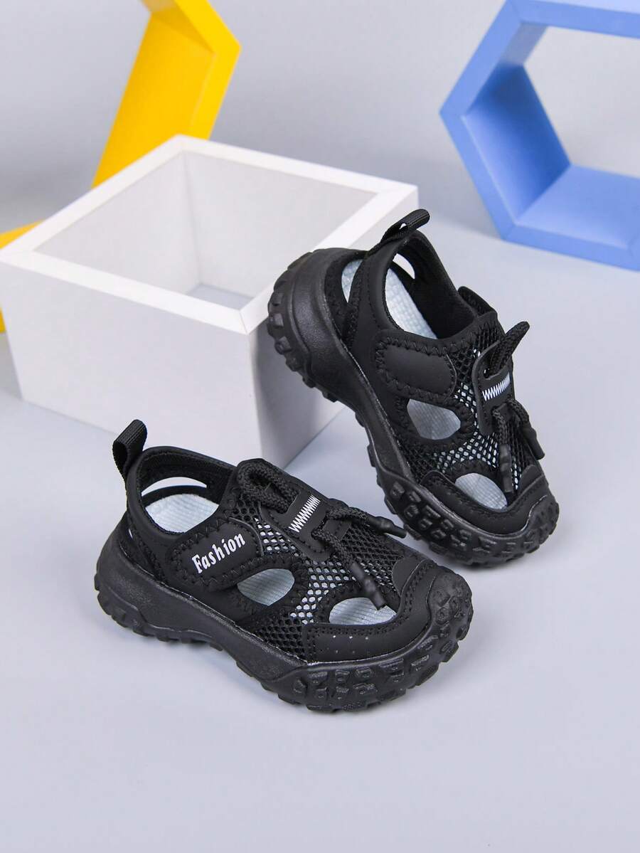 1双男童新款夏季沙滩鞋，PU材质软底时尚凉鞋，适合幼儿园穿着 - 黑色 - 查看 1