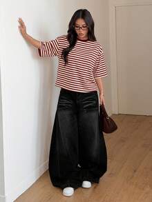 女士休闲酒红色和白色条纹针织圆领修身短袖上衣，适合情人节、日常穿着、度假、运动、通勤、返校季等夏季穿着。 - 酒紅色 - 查看 6