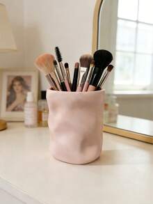 1pc Asymmetric Resin Makeup Brush Holder, Asymmetrical Vase Shape With Uneven Surface Embossing, Multifunctional Desktop Decor, Mini Vase And Storage Box, Suitable For Living Room, Bedroom And Office (White And Purple) - Multicolor - View 11