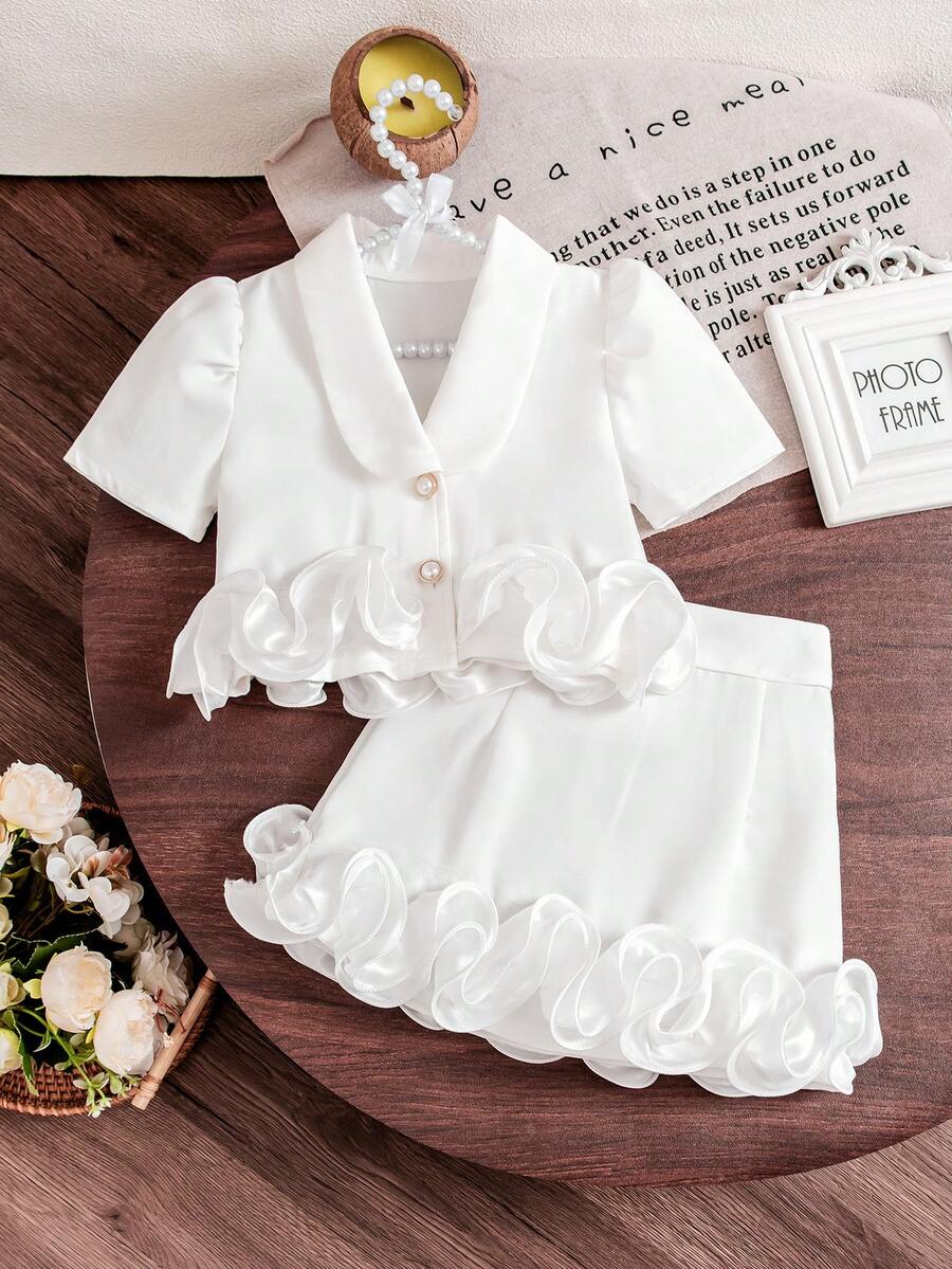 Set de 2 piezas: Blusa corta blanca de verano con mangas abullonadas de perlas + Minifalda de satén con volantes en el bajo, estilo callejero dulce para niña - Blanco - Ver 1