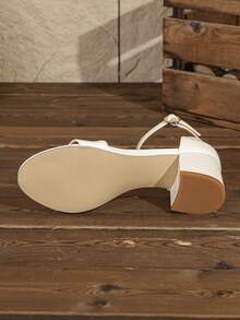 Women's Peep Toe Fashion Versatile Chunky Heel 2.5 Inch Sandals - White - View 6