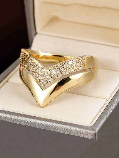1pc Super Cool V-Shaped Wide Band Ring,Delicate Cubic Zirconia Women Ring ,Doulbe Layered Women Fashion Jewelry,Perfect Gift For Girlfriend/Best Friends And Valentine's Day ,Mothers Day