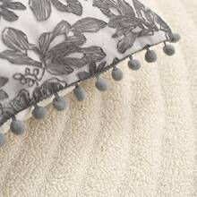 1 buah Sarung Bantal Lempar/Bantal Pinggang Bulu Imitasi Bordir Renda Abu-abu, Cocok untuk Kamar Tidur, Ruang Tamu, Sofa - Grey - View 7