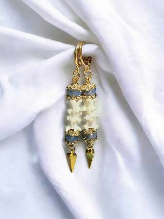 1 Pair Personalized Creative Imitation Snake Bone Vertebrae Cone-Shaped Rivet Pendant Earrings For Women Unisex Hip-Hop Punk Design For Daily Wear Party Gifts