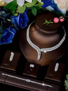 Bộ trang sức hình lá đính đá Cubic Zirconia sang trọng, thích hợp làm quà sinh nhật cho nữ. - Bạc - Xem 2