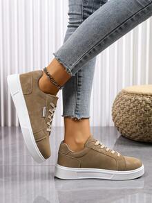 1 Pair Women's Lace-Up Solid Color Round Toe Casual Sneakers, Fashion Versatile Flat Skate Shoes (Please Order 1 Size Up From Your Normal Size) - Khaki - View 5