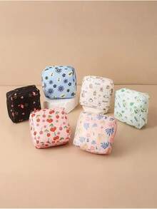 大容量卫生巾收纳袋，卡通卫生巾收纳袋，便携式经期用品套装，多功能防水收纳袋，哺乳垫收纳袋，卫生棉条袋，女性用品袋，旅行收纳袋，适合收纳卫生巾、口红和零钱，必备收纳用品，返校必备，妈妈礼物，化妆包，圣诞礼物，收纳袋，礼品袋/小手提包，化妆品收纳盒，迷你收纳袋，大容量收纳袋，圣诞礼物，创意女性礼物，收纳袋，化妆包，旅行必备 - 彩色 - 查看 10