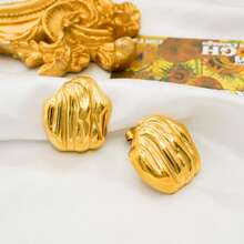 1pc 18K Gold Plated Stainless Steel Twisted Pattern Stud Earrings, Fashionable & Unique, Suitable For Women's Daily Wear - Irregular Folds - View 1