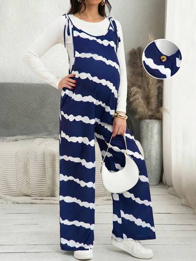 孕妇时尚波浪条纹可调节系带连体裤，非常适合度假、居家休闲、海滩派对，也适合春夏季节穿着。(JH25132)