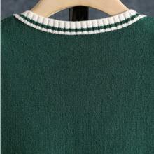 Men's Color-Blocked V-Neck Plush Casual Knit Vest, Stylish And Sexy, Suitable For Spring And Autumn. - Green - View 4