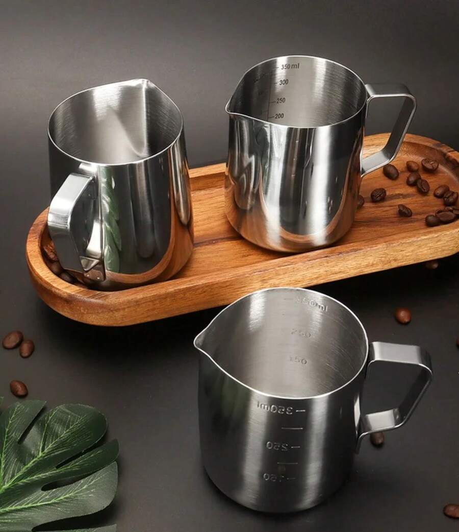 Jarra de espuma de café de acero inoxidable con boquilla afilada graduada, taza de espumador de leche, jarra de leche para arte de latte y herramientas de preparación de café - Estilo B 350 ml - Ver 1
