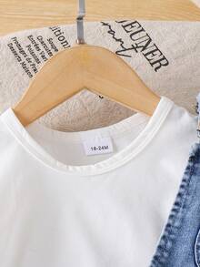 Conjunto de 2 piezas de pantalones cortos de mezclilla con bordado de cereza minimalista dulce y blusa de cuello redondo con bordado hueco y mangas con volantes, para verano - Beis - Ver 4