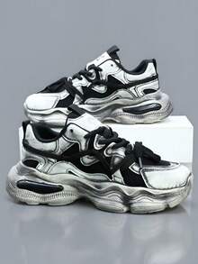 男士复古厚底运动鞋，2026春季新款经典复古做旧休闲运动鞋，时尚百搭舒适轻便防滑低帮系带鞋，带气垫设计，户外运动减震透气休闲鞋，适合校园、学生、青少年，四季皆宜。 - 黑色 - 查看 4