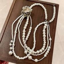 1 pieza Nueva cadena de suéter con cuentas de pétalos de lujo, elegante cadena de múltiples capas para la clavícula de mujer, adecuada para banquetes diarios y bodas - Blanco - Ver 5