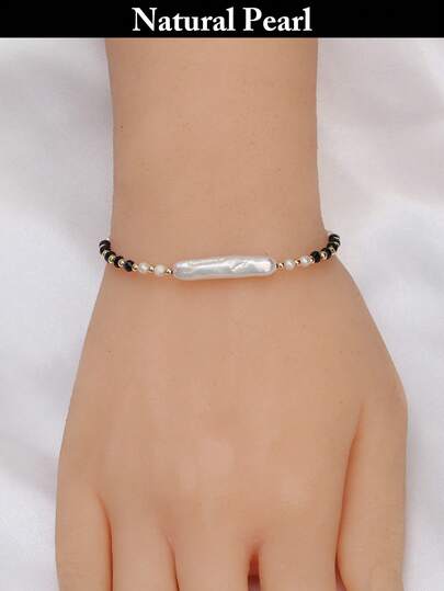 1条天然巴洛克珍珠手链，白色淡水养殖珍珠和黑色石英可调节手链，优雅时尚的女士配饰，适合日常佩戴、派对、婚礼、节日等场合。