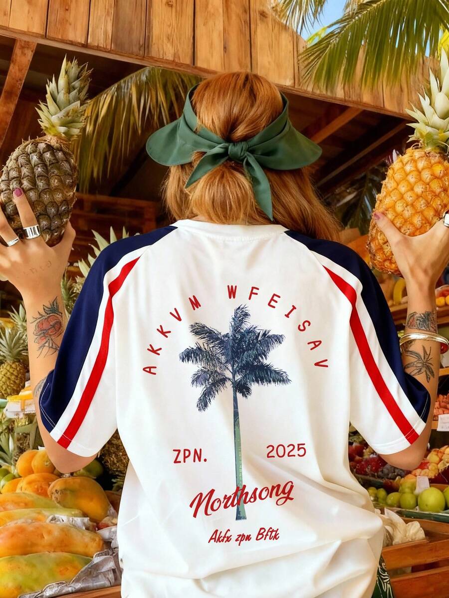 Nueva camiseta de mujer de manga corta y cuello redondo, casual, con diseño de estampado de lema de palmera simple y versátil, adecuada para uso diario. Camiseta de mujer con estampado gráfico de estilo de vacaciones y manga raglán. - Azul y blanco - Ver 1