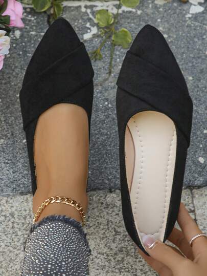 Talla grande UE 35-45 Nuevos zapatos de mujer de moda casual de otoño con puntera puntiaguda, de cuero suave y transpirable, en color negro con diseño hueco. Zapatos cómodos y ligeros de uso diario en color beige.