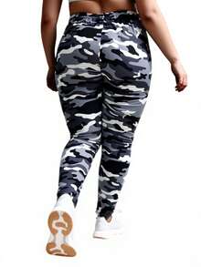 大码女式迷彩紧身裤，高弹力修身休闲运动裤，黑白配色，紧身塑形，瑜伽裤，适合居家、户外散步、购物、健身、举重等场合。 - 彩色 - 查看 4