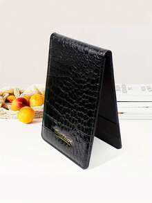 一套高尔夫球记分册，鳄鱼皮纹高尔夫配件，含记分卡和笔