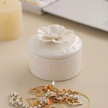 Hộp đựng trang sức bằng gốm thủ công duyên dáng với họa tiết hoa - Lý tưởng để trang trí và cất giữ trang sức trên bàn trang điểm, trang trí phòng trang điểm. - trắng - Xem 4