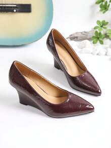 2026 New Pointed Toe High Heel Shoes, Patent Leather Shiny Commuting & Outdoor Low Vamp Wedge Pumps, Women's All-Match Versatile - Burgundy - View 3