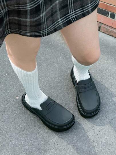 Crocs Unisex Snowhouse Loafer Sandals, Thick Sole Casual Shoes, Daily Outdoor Travel Holiday Slippers